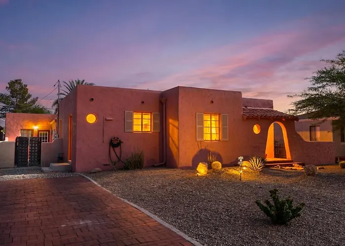Holiday home Tres Palmas - 3bd 2ba Adobe Retreat With Private Pool Tucson